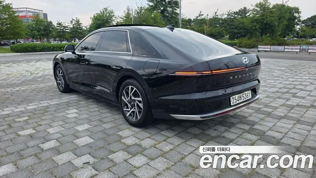 Hyundai Grandeur — Фото автомобиля 4