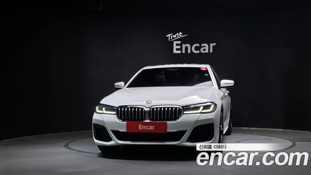 BMW 5-Series 5 серия (G30) — Фото автомобиля 3