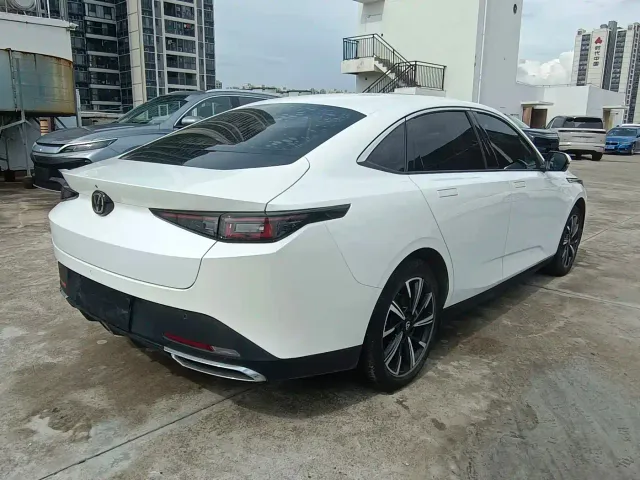 Changan Eado — Фото автомобиля 12