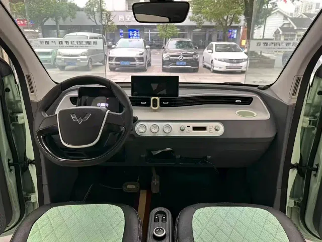 Wuling Hongguang Mini EV — Фото автомобиля 5