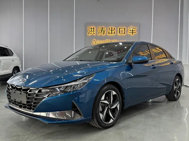 Фотография автомобиля — Hyundai Elantra
