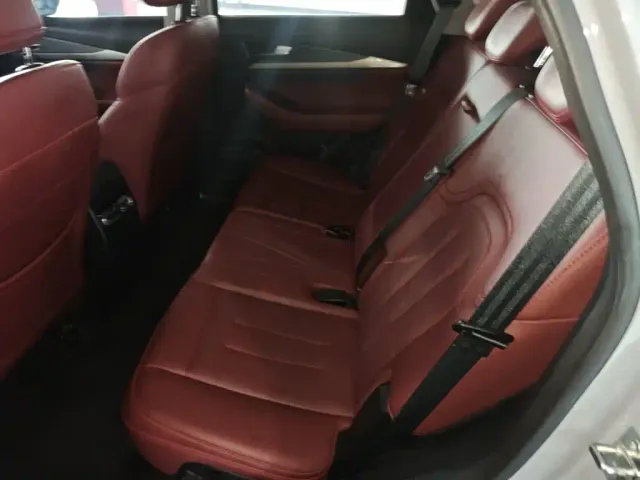 Jetour X70 — Фото автомобиля 16