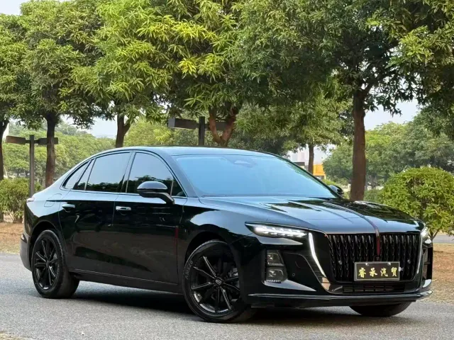 Hongqi H5 — Фото автомобиля 3