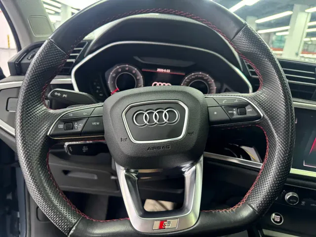 Audi Q3 Sportback — Фото автомобиля 5