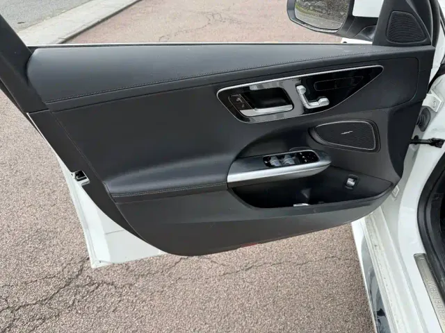 Mercedes-Benz C-Class — Фото автомобиля 6