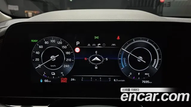 Kia Niro New — Фото автомобиля 8