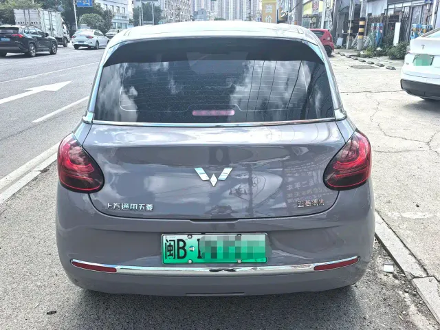 Wuling Bingo — Фото автомобиля 5