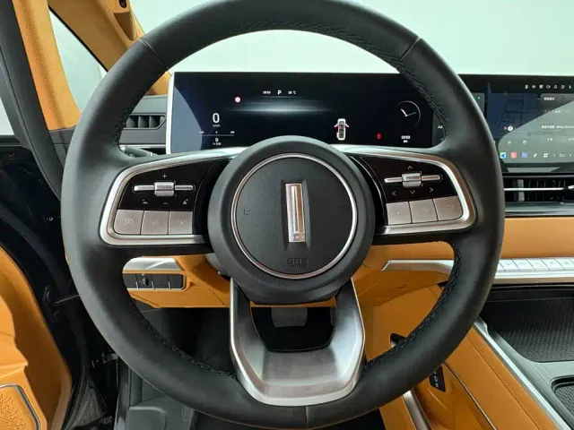 Wey Alpine — Фото автомобиля 19