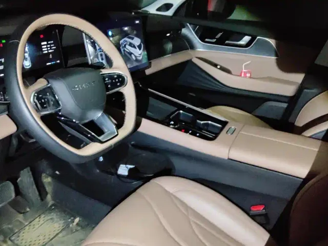 Chery Tiggo 8L — Фото автомобиля 12