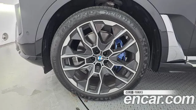 BMW X7 — Фото автомобиля 5