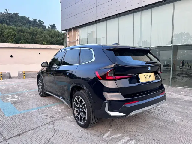 BMW X1 — Фото автомобиля 7