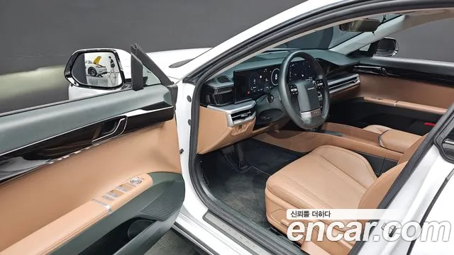 Hyundai Grandeur GN7 — Фото автомобиля 12