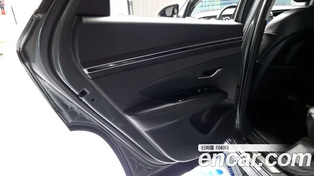 Hyundai Tucson Tucson (NX4) Дизель 2.0 2WD — Фото автомобиля 23