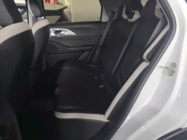 Geely Geometry E Firefly — Фото автомобиля 16