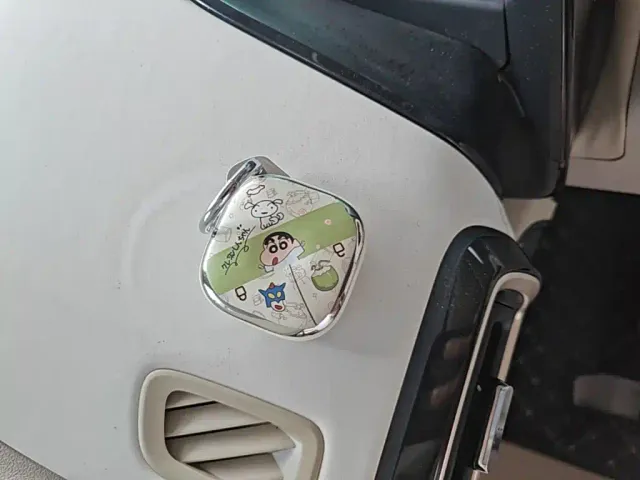 Baojun KiWi EV — Фото автомобиля 8