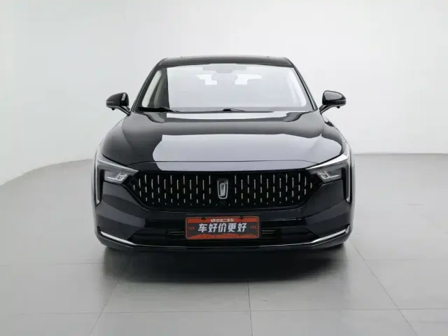 Bestune B70 — Фото автомобиля 3