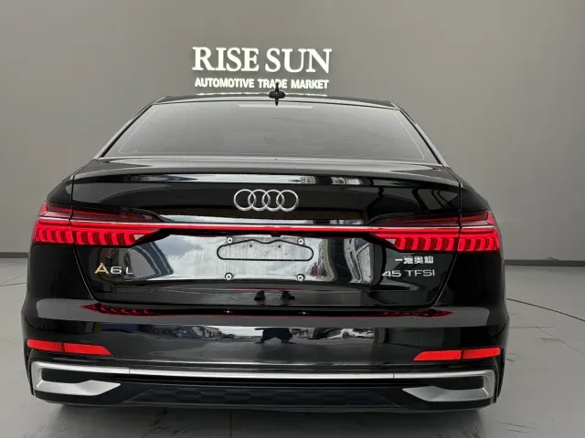 Audi A6L — Фото автомобиля 5