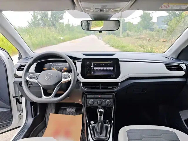 Volkswagen Tharu — Фото автомобиля 9