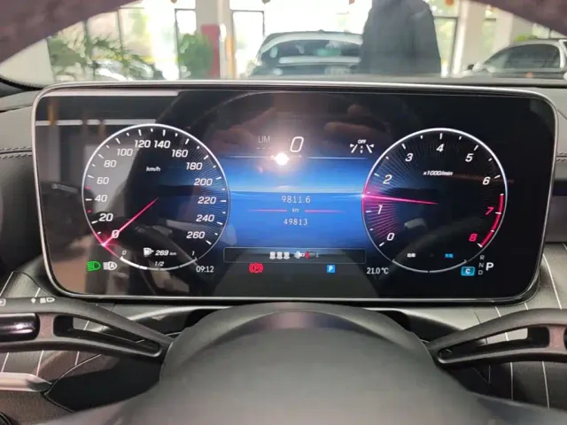Mercedes-Benz C-Class — Фото автомобиля 11
