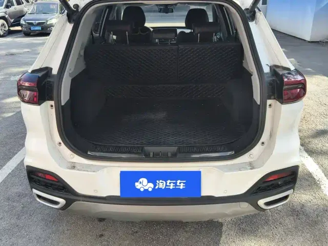 Chery Tiggo 8 — Фото автомобиля 4