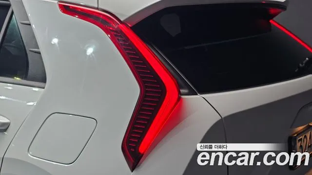 Kia Niro The All New — Фото автомобиля 8