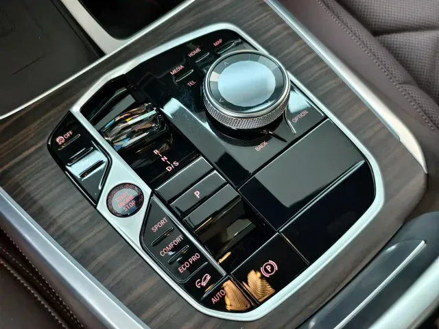 BMW X5 — Фото автомобиля 14