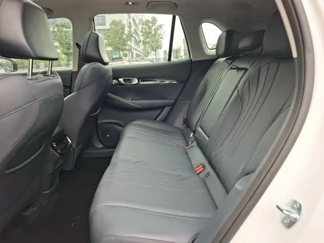 Geely Galaxy E5 — Фото автомобиля 7