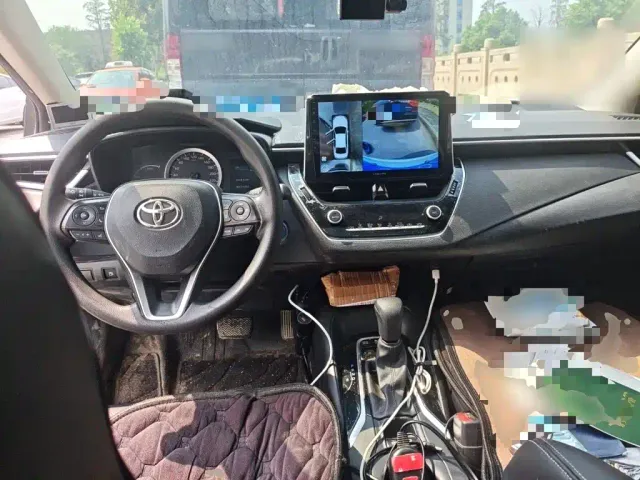 Toyota Corolla — Фото автомобиля 10