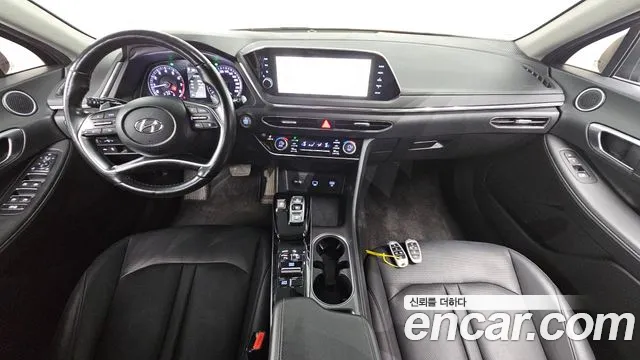 Hyundai Sonata — Фото автомобиля 7