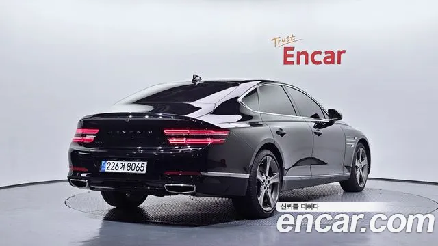 Genesis G80 RG3 — Фото автомобиля 2