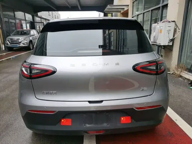 Geely Starry Wish — Фото автомобиля 5