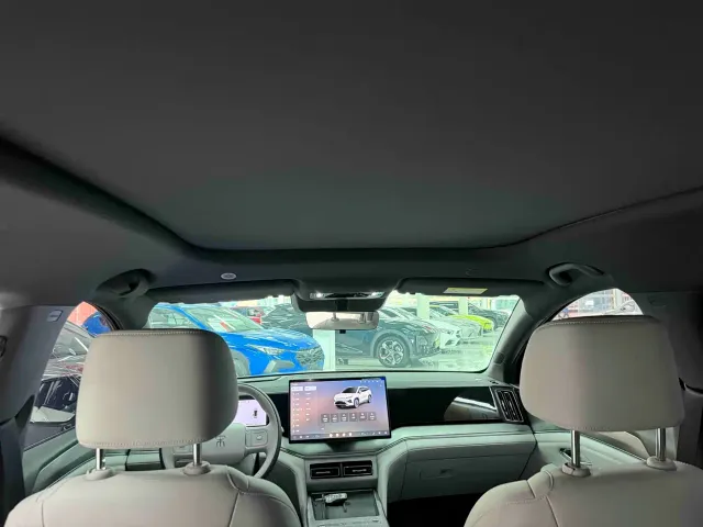 BYD Song Ultra — Фото автомобиля 18