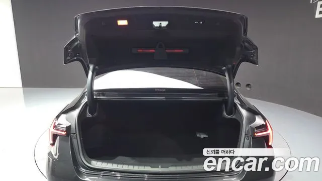 Kia K8 K8 (New) Hybrid — Фото автомобиля 17