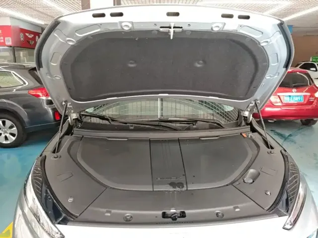Buick Buick E5 2024 Pioneer Pro Edition — Фото автомобиля 19