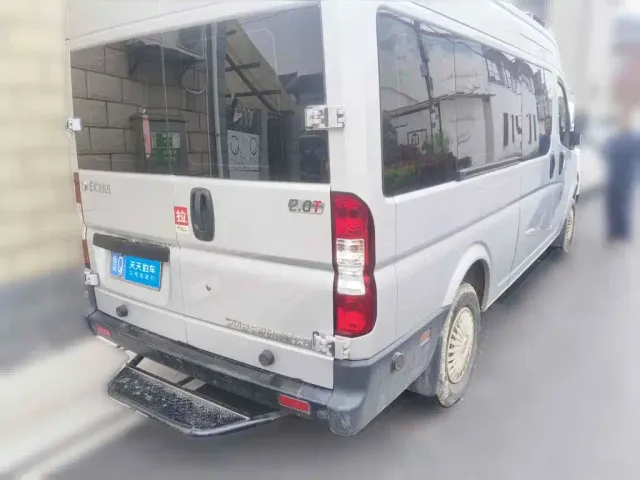 Dongfeng Yufeng — Фото автомобиля 2