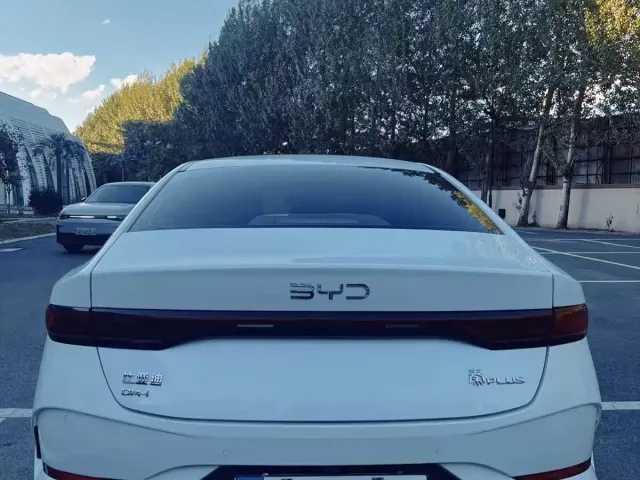 BYD Qin PLUS — Фото автомобиля 4