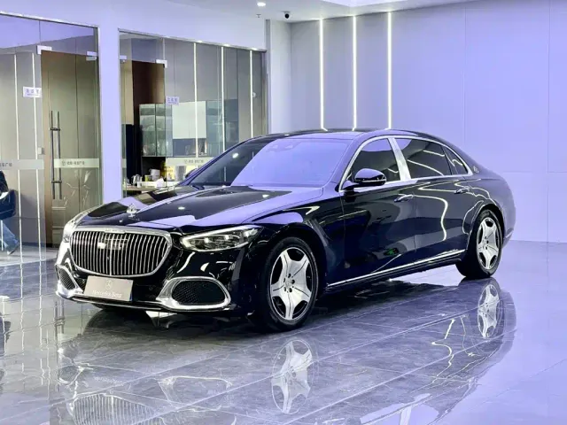 Фотография автомобиля — Mercedes-Benz Maybach S-Class
