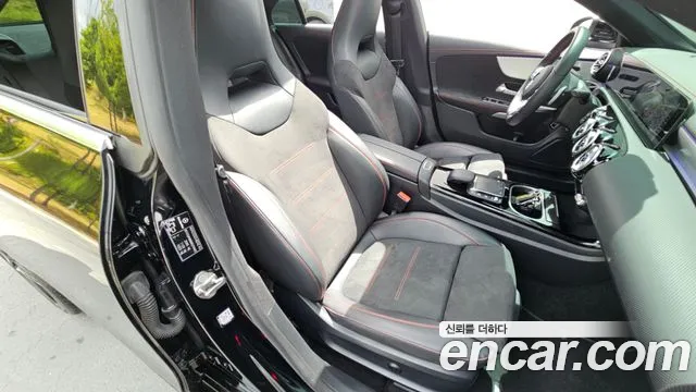Mercedes-Benz CLA-Class — Фото автомобиля 26
