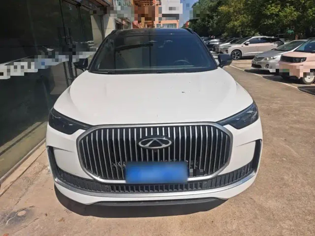 Chery Tiggo 9 — Фото автомобиля 2