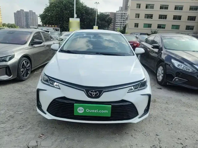 Toyota Corolla — Фото автомобиля 2