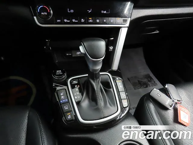 Kia Seltos Seltos Бензин 1.6 турбо 2WD — Фото автомобиля 12