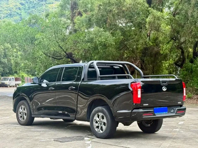 Great Wall Poer — Фото автомобиля 3