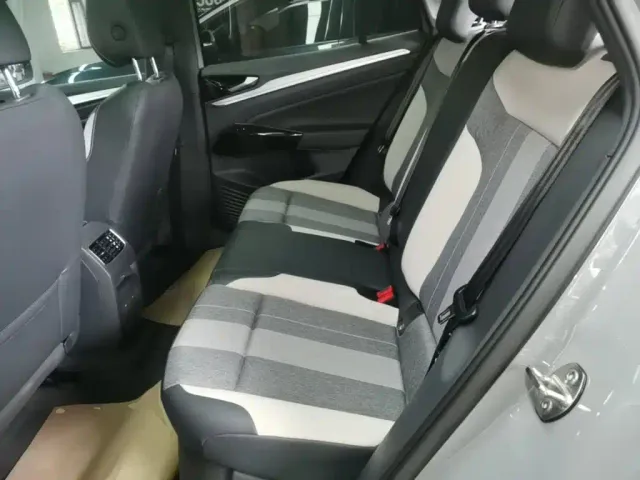 Volkswagen ID.4 Crozz — Фото автомобиля 16