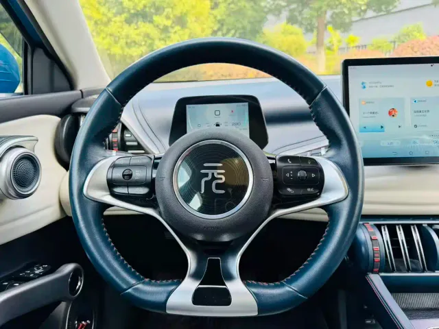 BYD Yuan PLUS — Фото автомобиля 8
