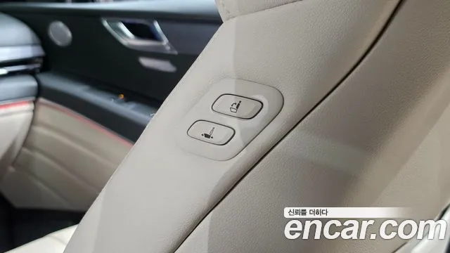 Genesis GV80 — Фото автомобиля 29