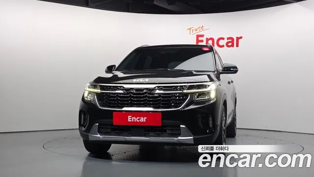 Kia Seltos — Фото автомобиля 3