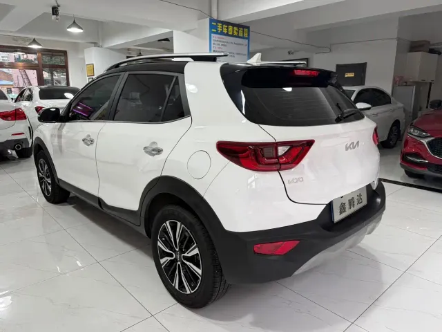 Kia KX1 — Фото автомобиля 5