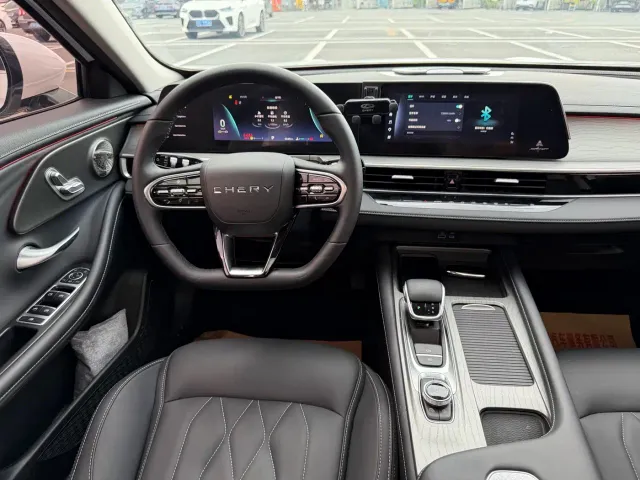 Chery Arrizo 8 — Фото автомобиля 16