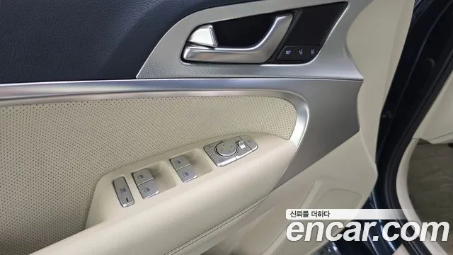 Genesis G70 Новый G70 Бензин 2.5T 4WD — Фото автомобиля 27
