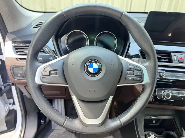 BMW X1 — Фото автомобиля 13